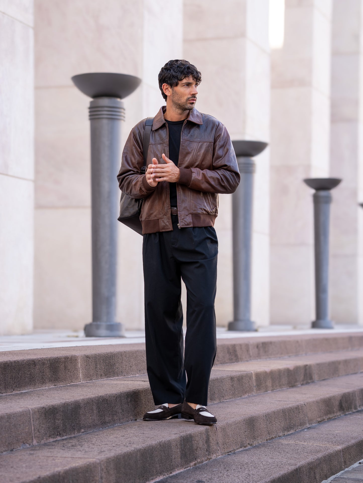 OUTLAW SPIRIT MEN'S OVERSIZED LEATHER JACKET